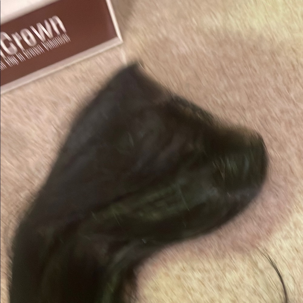 Black Hair Extension - Picture 2 of 4